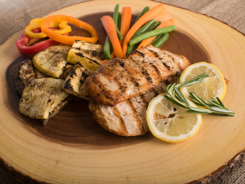 Tender Chicken Breast with Vegetables